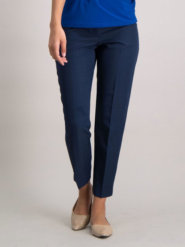 Slax, Gabriela, Denim: Petite , fitted crop pants with a cigarette pants , with side slits. 